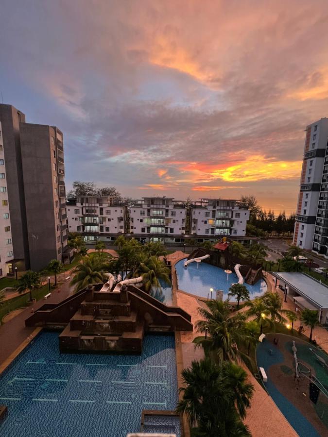 Ourstay @ Swiss Garden Residence Kuantan Exterior foto